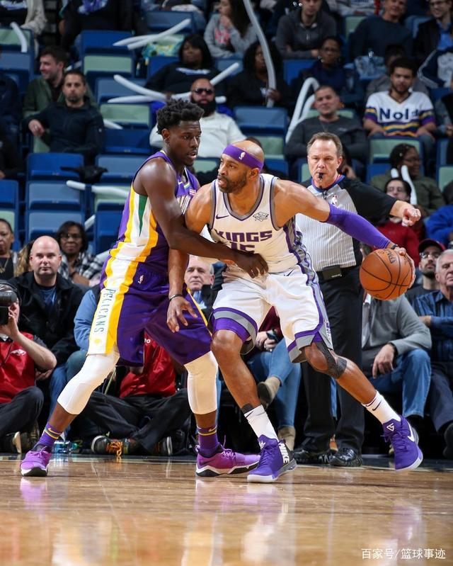 在首场比赛 在首场比赛