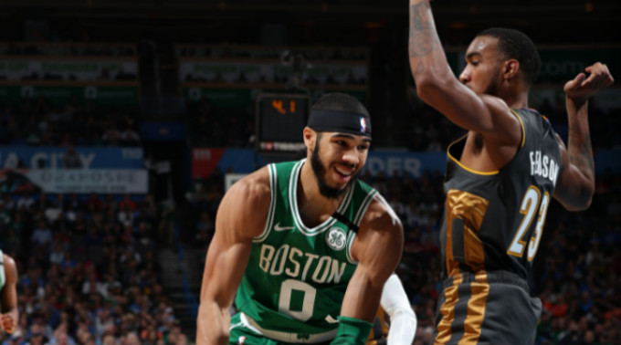 在热烈的赛 在热烈的赛