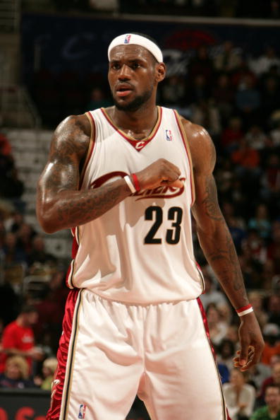 核建立压制 核建立压制